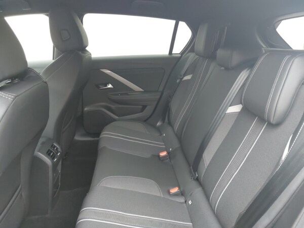 Used Vauxhall Astra 2025 for sale - 75633605: Photo 6