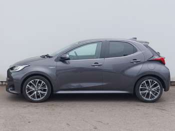 Used Toyota Yaris 2021 for sale - 75198200: Photo