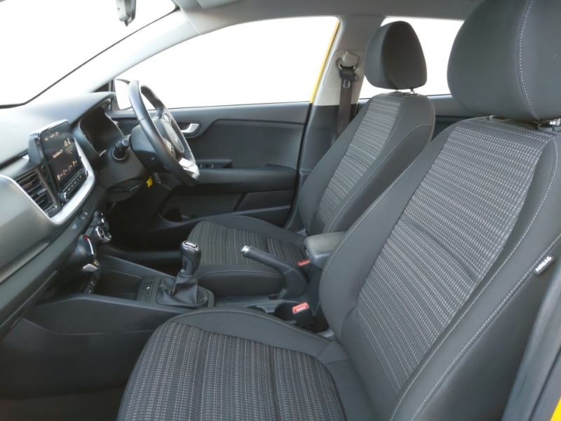 Used Kia Stonic 2022 for sale - 76700006: Photo 5