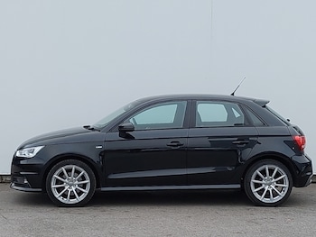 Used Audi A1 2017 for sale - 77066024: Photo