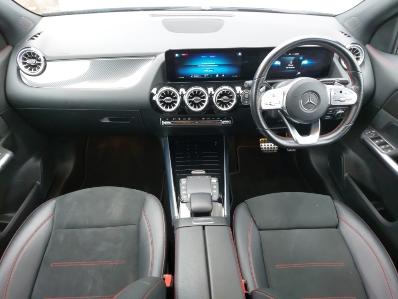 Used Mercedes-Benz GLA 2022 for sale - 76465365: Photo 2
