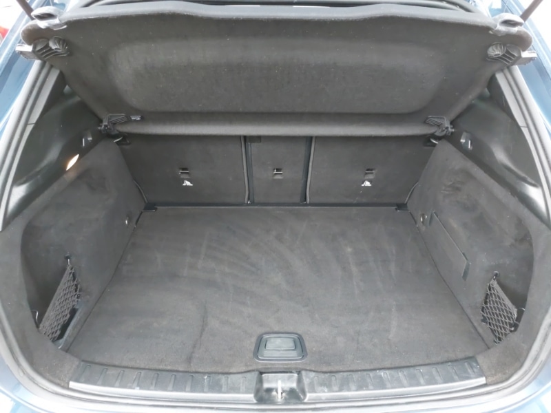 Used Mercedes-Benz GLA 2022 for sale - 76465365: Photo 8