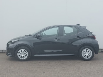 Used Mazda Mazda2 HYBRID 2023 for sale - 79546405: Photo