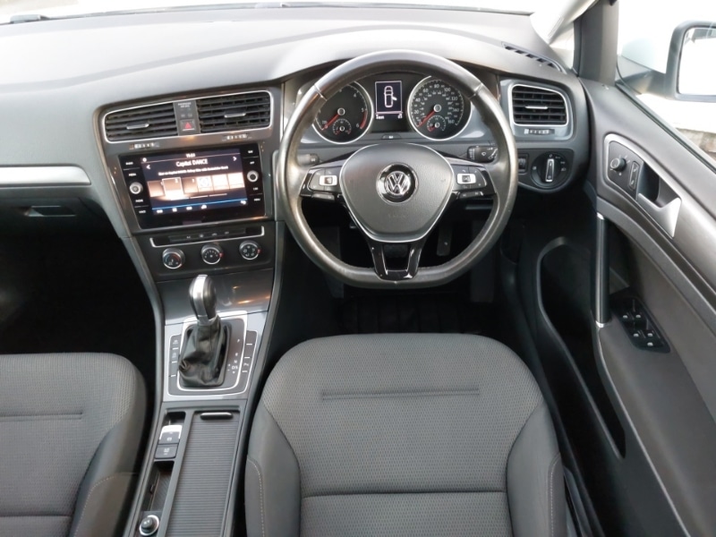 Used Volkswagen Golf 2017 for sale - 77008559: Photo 11