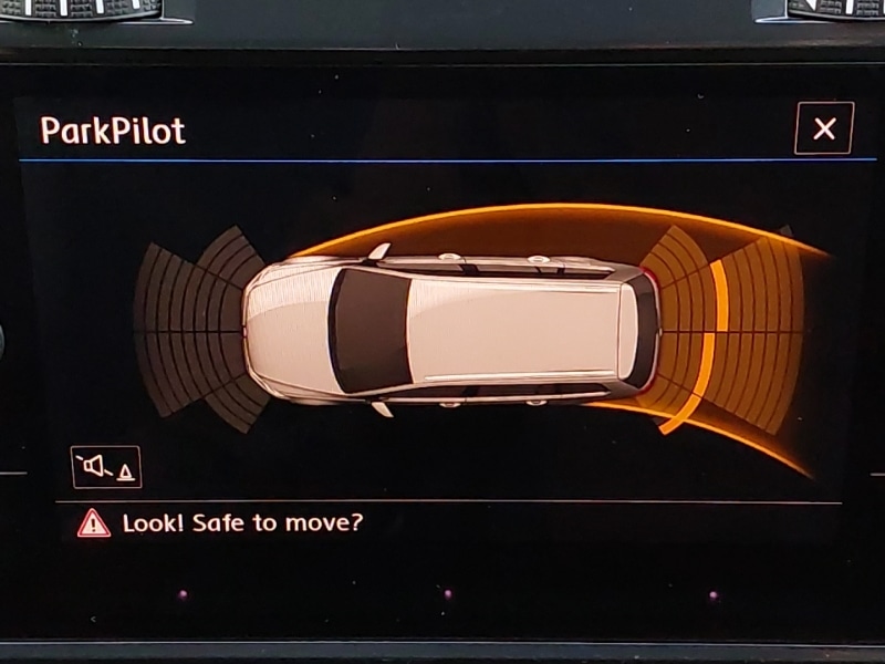 Used Volkswagen Golf 2017 for sale - 77008559: Photo 18