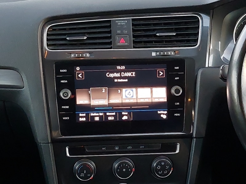 Used Volkswagen Golf 2017 for sale - 77008559: Photo 7