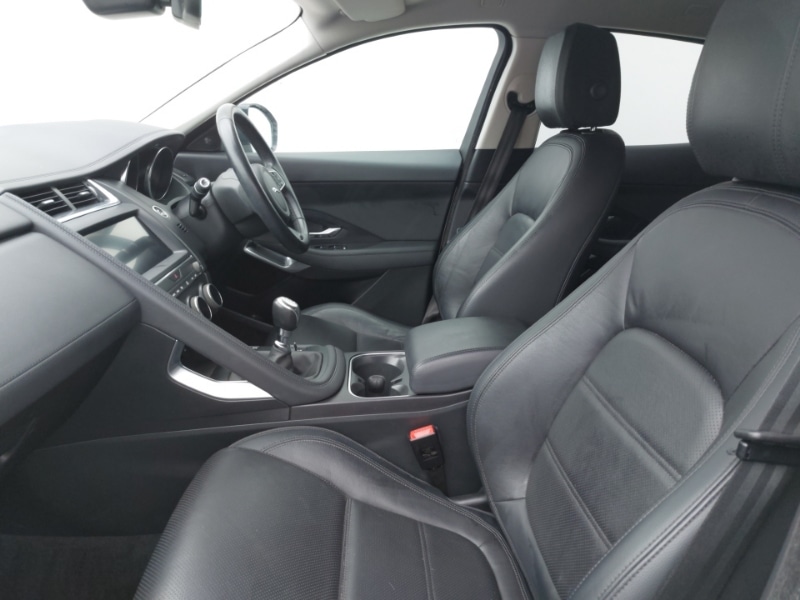 Used Jaguar E-Pace 2019 for sale - 76511646: Photo 5