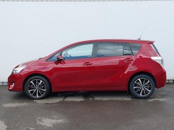 Used Toyota Verso 2017 for sale - 78865782: Photo