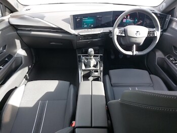 Used Vauxhall Astra 2025 for sale - 75900210: Photo