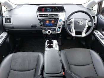 Used Toyota Prius+ 2020 for sale - 75518869: Photo