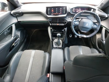 Used Peugeot 2008 2022 for sale - 77141825: Photo