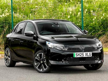 2025 - 100kW Ultimate 50kWh 5dr Auto