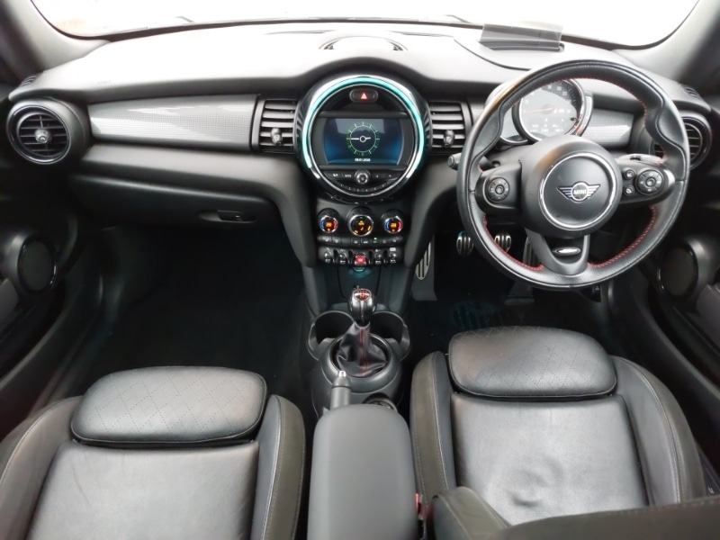 Used MINI Convertible 2019 for sale - 77410325: Photo 2