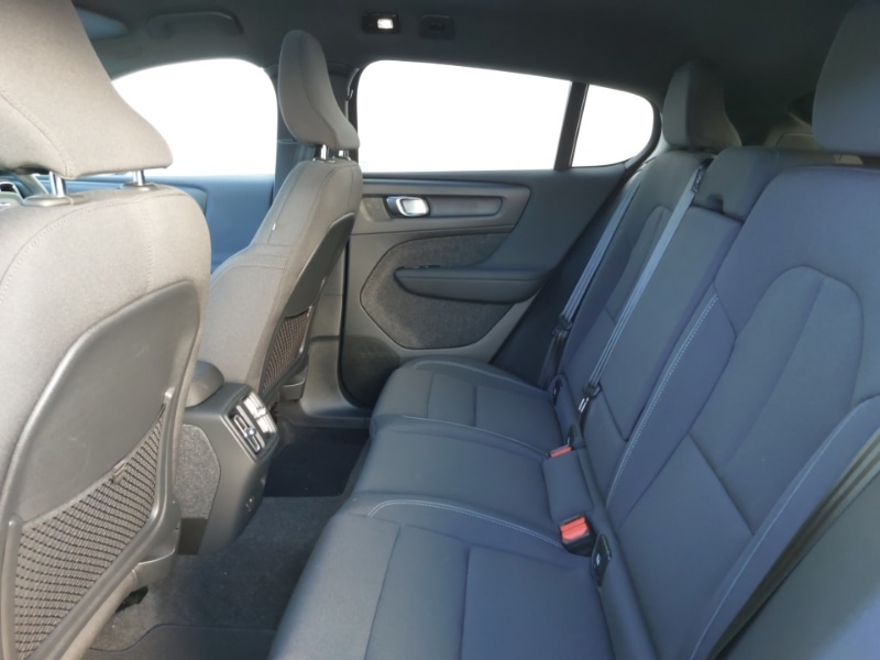 Used Volvo C40 2023 for sale - 76609952: Photo 6