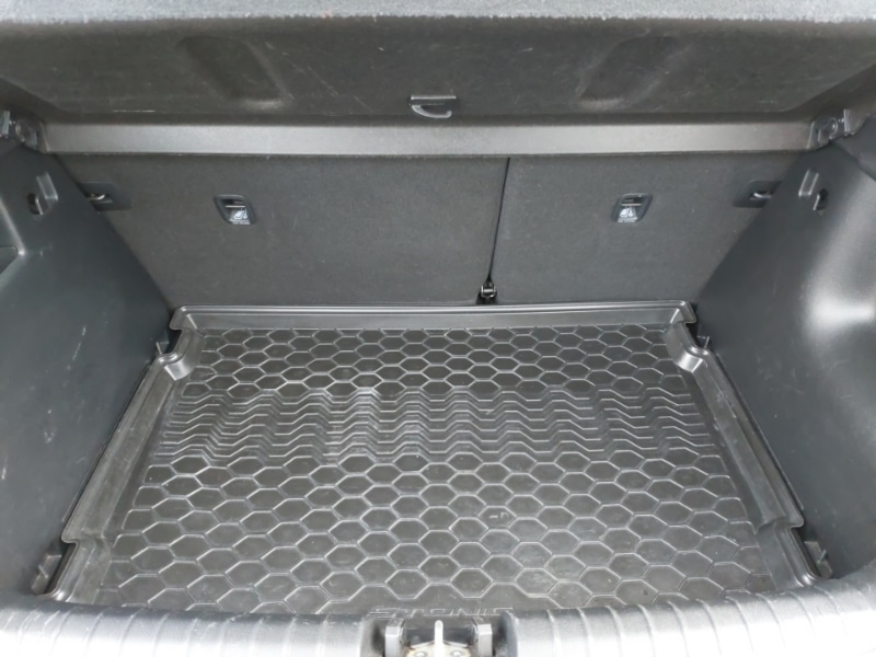 Used Kia Stonic 2019 for sale - 77004343: Photo 8