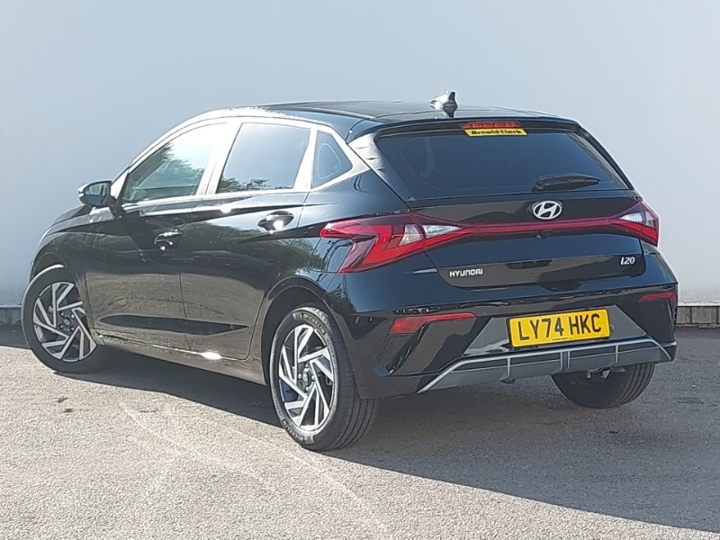 Used Hyundai i20 2025 for sale - 77644965: Photo 3
