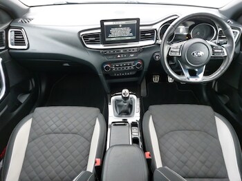 Used Kia Pro Ceed 2019 for sale - 77329805: Photo