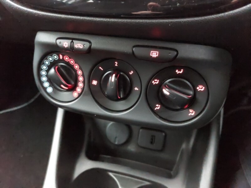 Used Vauxhall Corsa 2016 for sale - 77424419: Photo 18