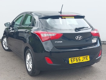 Used Hyundai i30 2015 for sale - 78921554: Photo