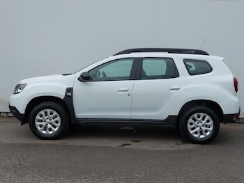 Used Dacia Duster 2022 for sale - 76983398: Photo