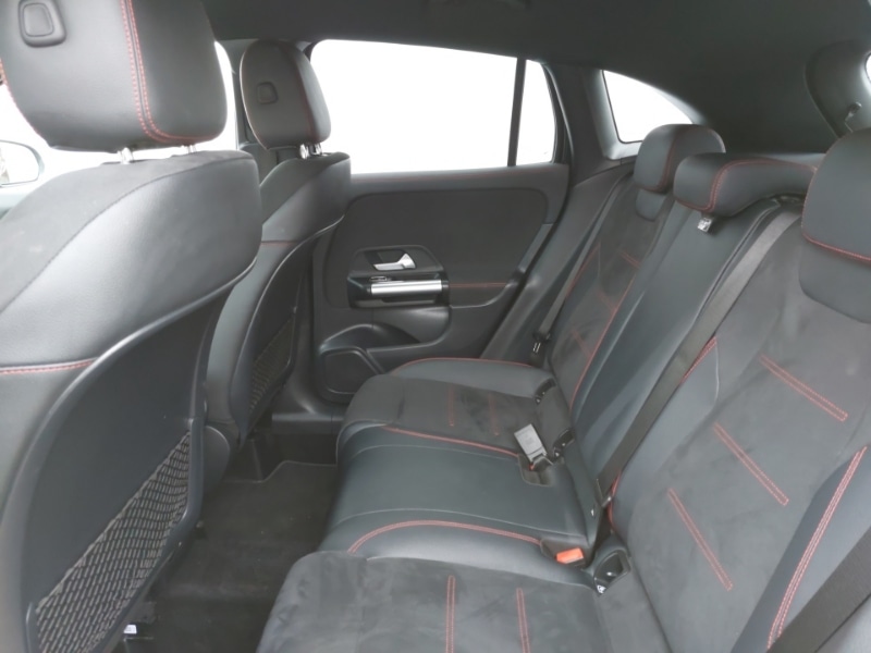 Used Mercedes-Benz GLA 2024 for sale - 76478480: Photo 6