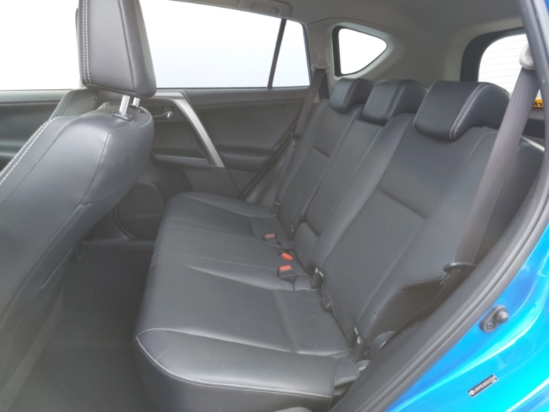 Used Toyota RAV4 2016 for sale - 78037201: Photo 6
