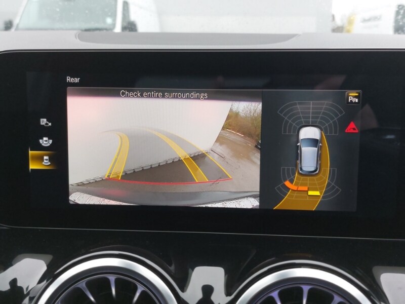 Used Mercedes-Benz EQA 2022 for sale - 77907419: Photo 17