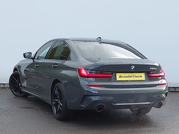 Used BMW 3 Series 2021 for sale - 76331905: Photo