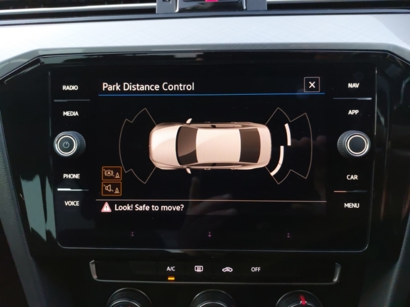 Used Volkswagen Passat 2020 for sale - 76717896: Photo 17