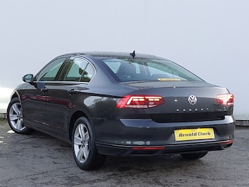 Used Volkswagen Passat 2020 for sale - 76717896: Photo