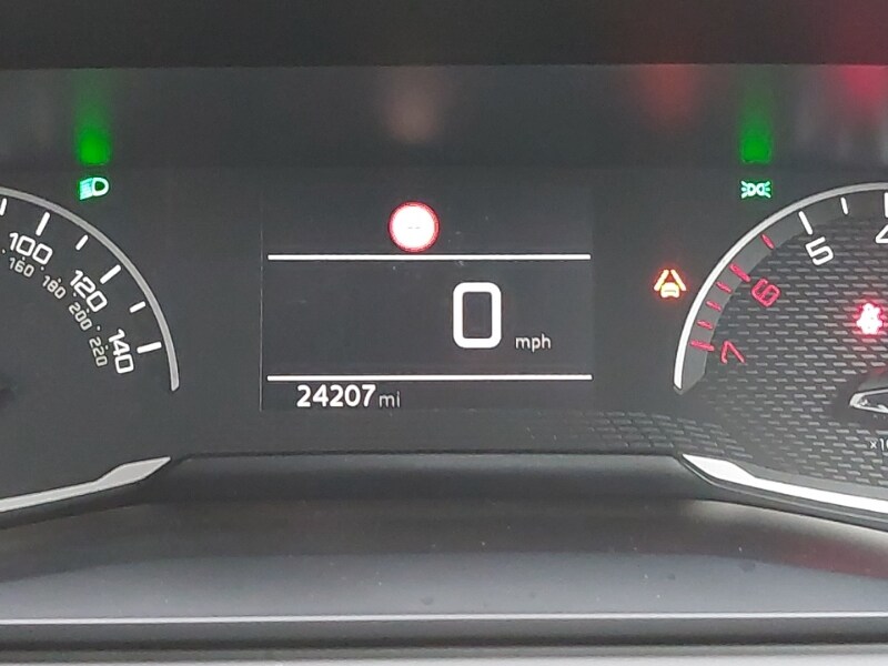 Used Peugeot 208 2020 for sale - 77454131: Photo 15