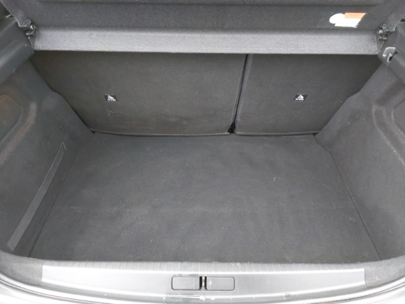 Used Peugeot 208 2020 for sale - 77454131: Photo 8