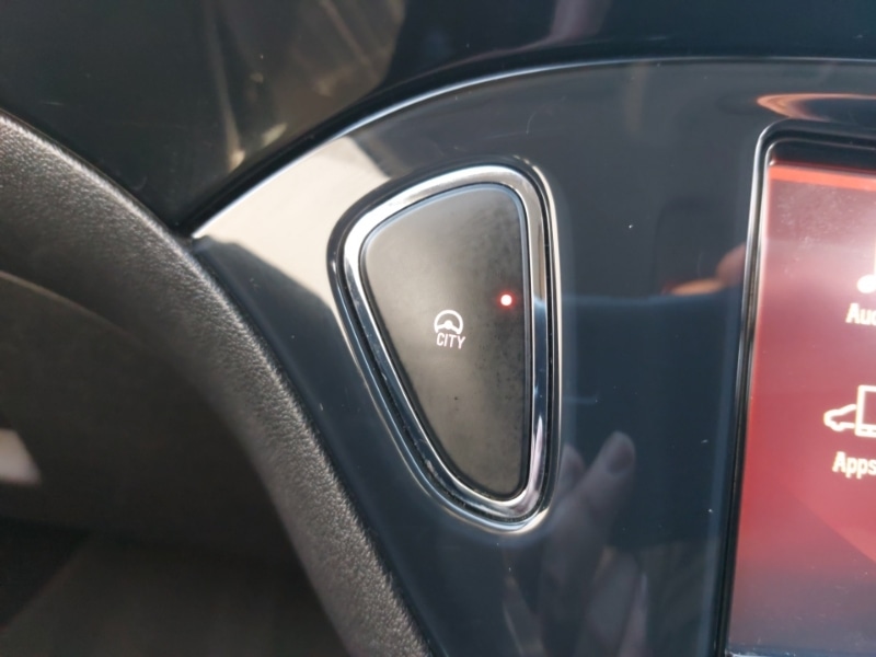 Used Vauxhall Corsa 2015 for sale - 77223781: Photo 18