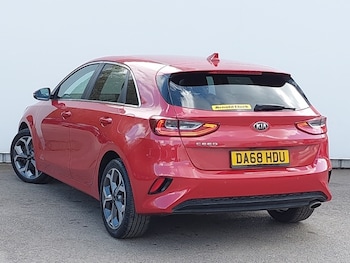 Used Kia Ceed 2018 for sale - 78225171: Photo