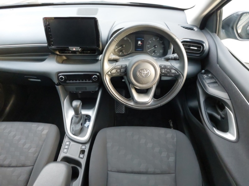 Used Toyota Yaris 2024 for sale - 76397524: Photo 11