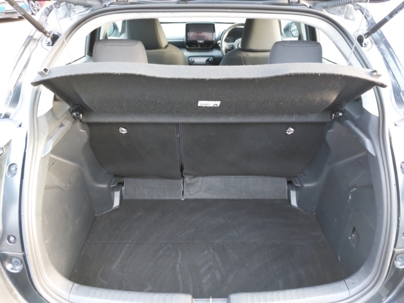 Used Toyota Yaris 2024 for sale - 76397524: Photo 8