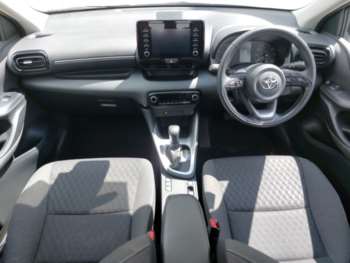 Used Toyota Yaris 2022 for sale - 75300418: Photo