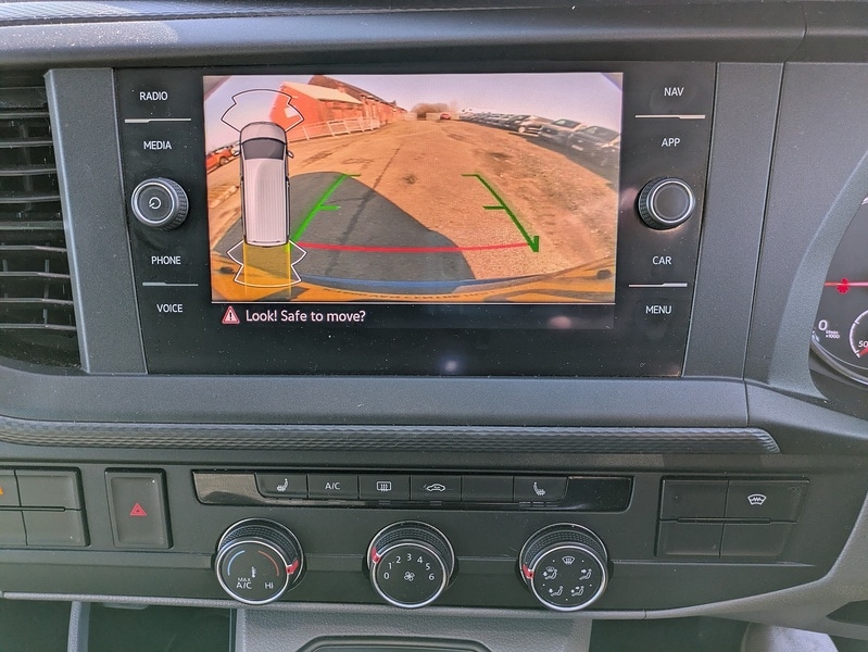 Used Volkswagen Transporter 2020 for sale - 77937360: Photo 9