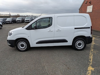 Used Vauxhall Combo 2022 for sale - 77937352: Photo