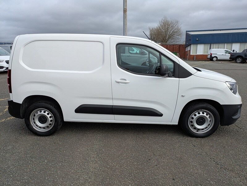 Used Vauxhall Combo 2022 for sale - 77937352: Photo 8