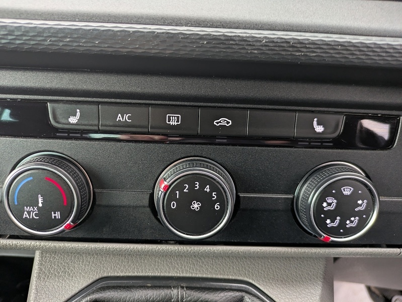 Used Volkswagen Transporter 2020 for sale - 77937473: Photo 15