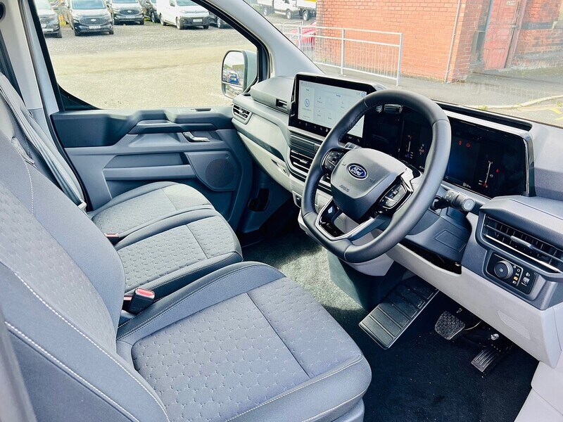 Used Ford Transit Custom for sale - 78150619: Photo 11