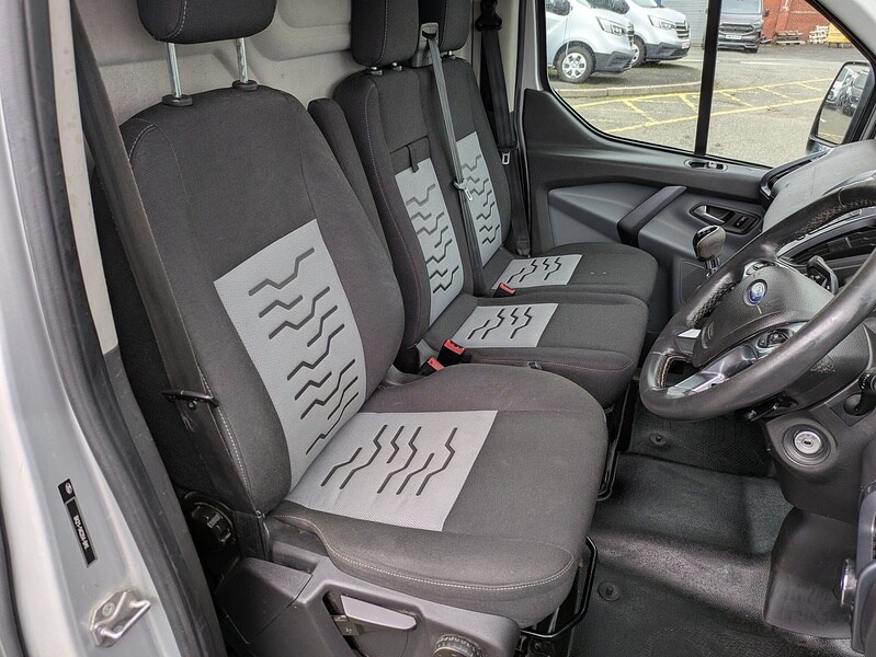 Used Ford Transit Custom 2015 for sale - 77937436: Photo 10