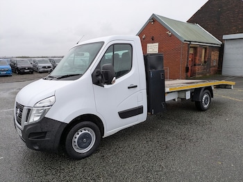 Used Nissan NV400 2019 for sale - 77937457: Photo
