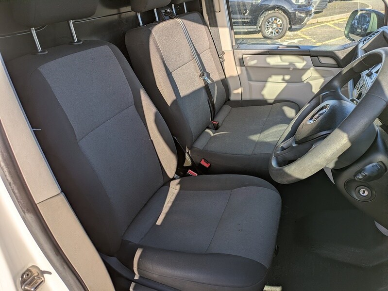 Used Volkswagen Transporter 2018 for sale - 77937437: Photo 16