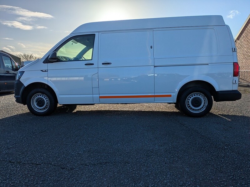 Used Volkswagen Transporter 2018 for sale - 77937437: Photo 4