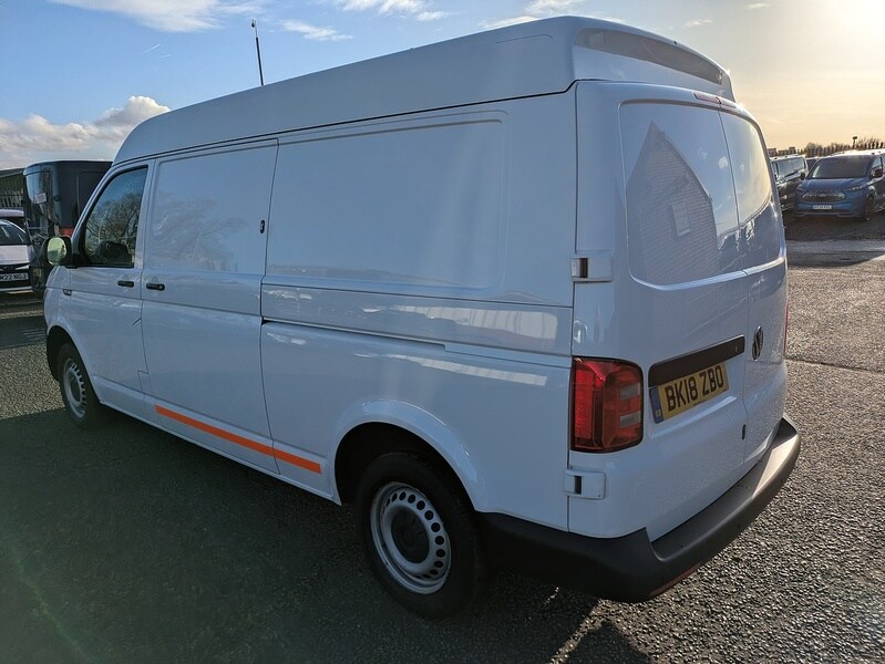 Used Volkswagen Transporter 2018 for sale - 77937437: Photo 5