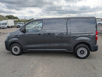 Used Vauxhall Vivaro 2024 for sale - 79005491: Photo