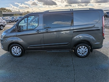 Used Ford Transit Custom 2019 for sale - 77937442: Photo