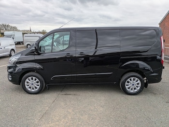 Used Ford Transit Custom 2023 for sale - 78257431: Photo